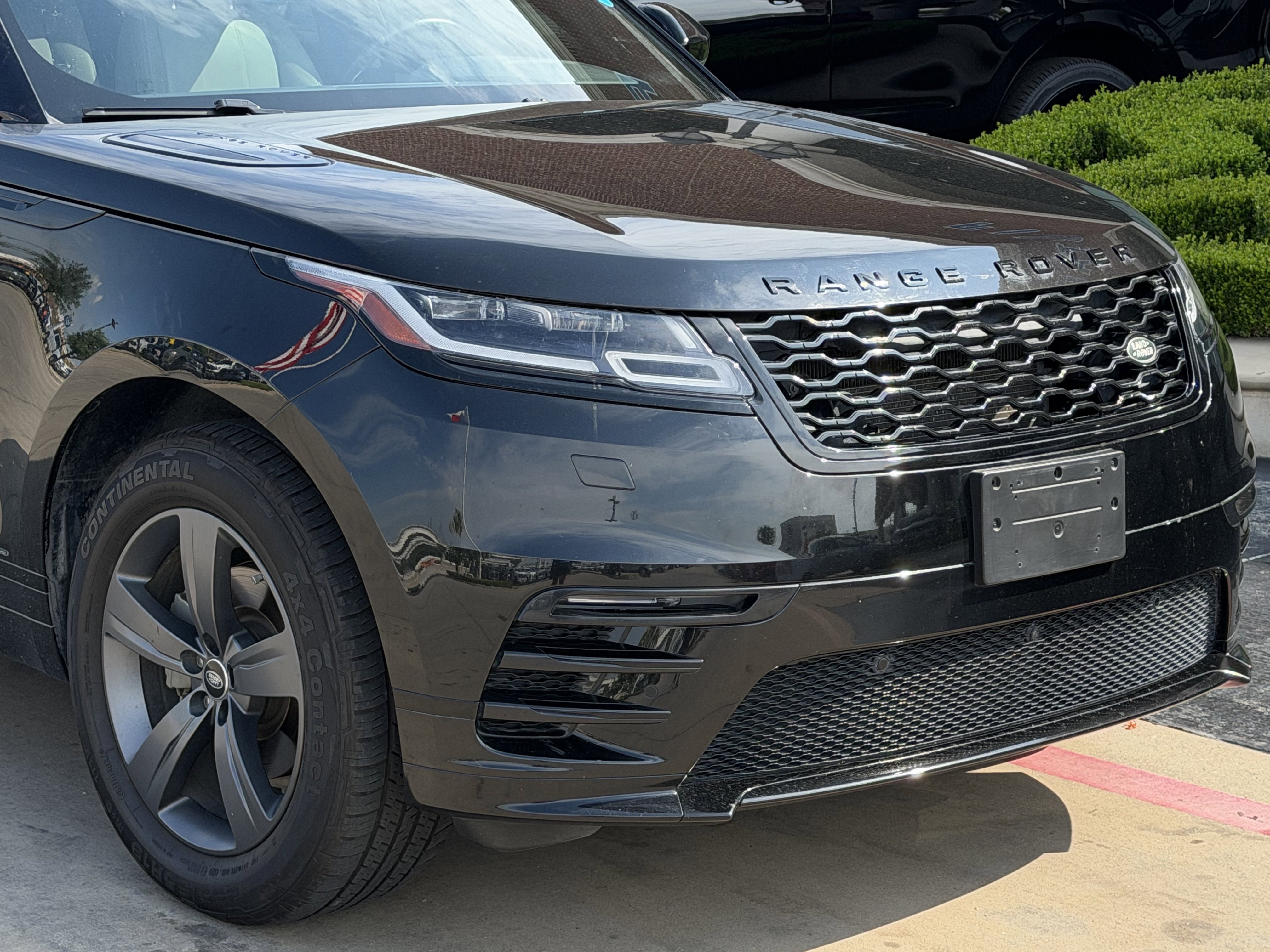 Used 2020 Land Rover Range Rover Velar R-Dynamic S AWD/4WD image 10