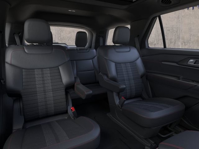 Used 2026 Ford Explorer ST-Line w/ ST-Line Street Pack AWD/4WD image 11