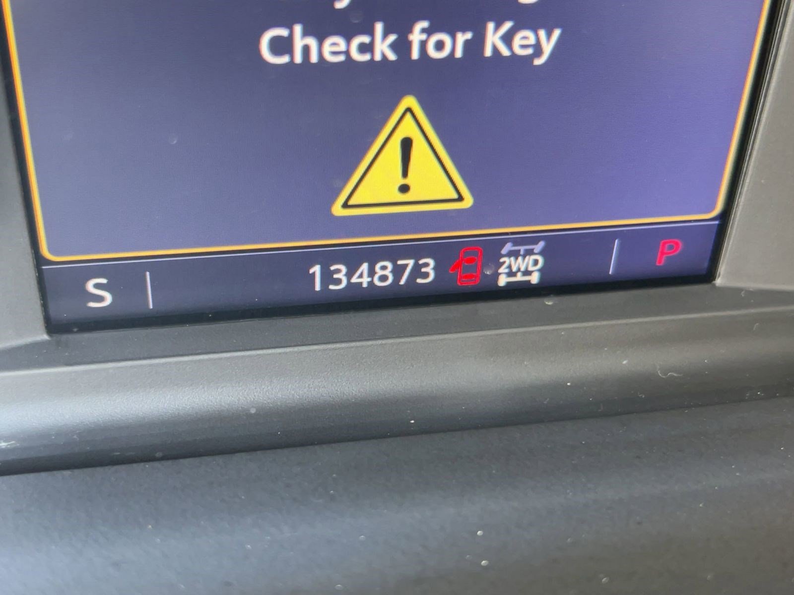 Certified 2021 Chevrolet Suburban LS w/ Driver Alert Package image 18