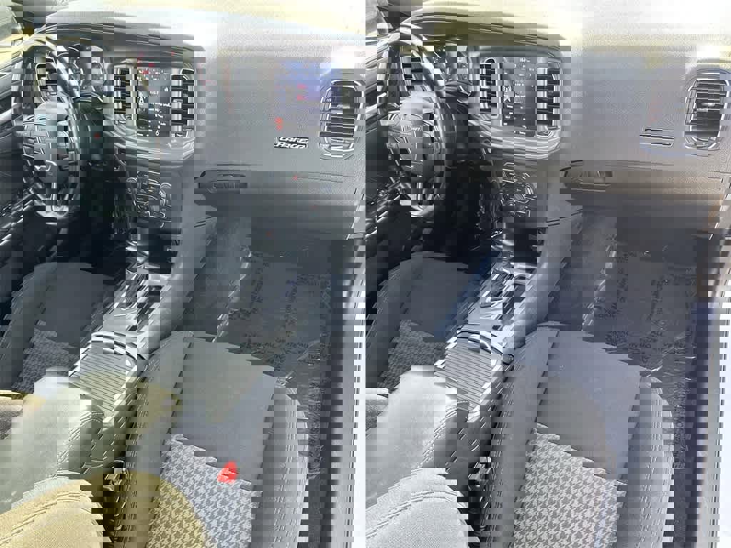 Used 2023 Dodge Charger GT image 40