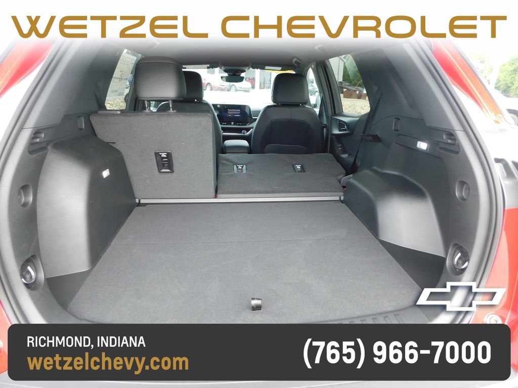 New 2026 Chevrolet Equinox RS w/ Safety and Technology Package FWD image 23