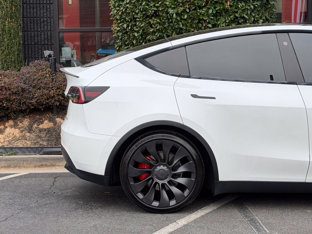 Used 2022 Tesla Model Y Performance AWD/4WD image 21