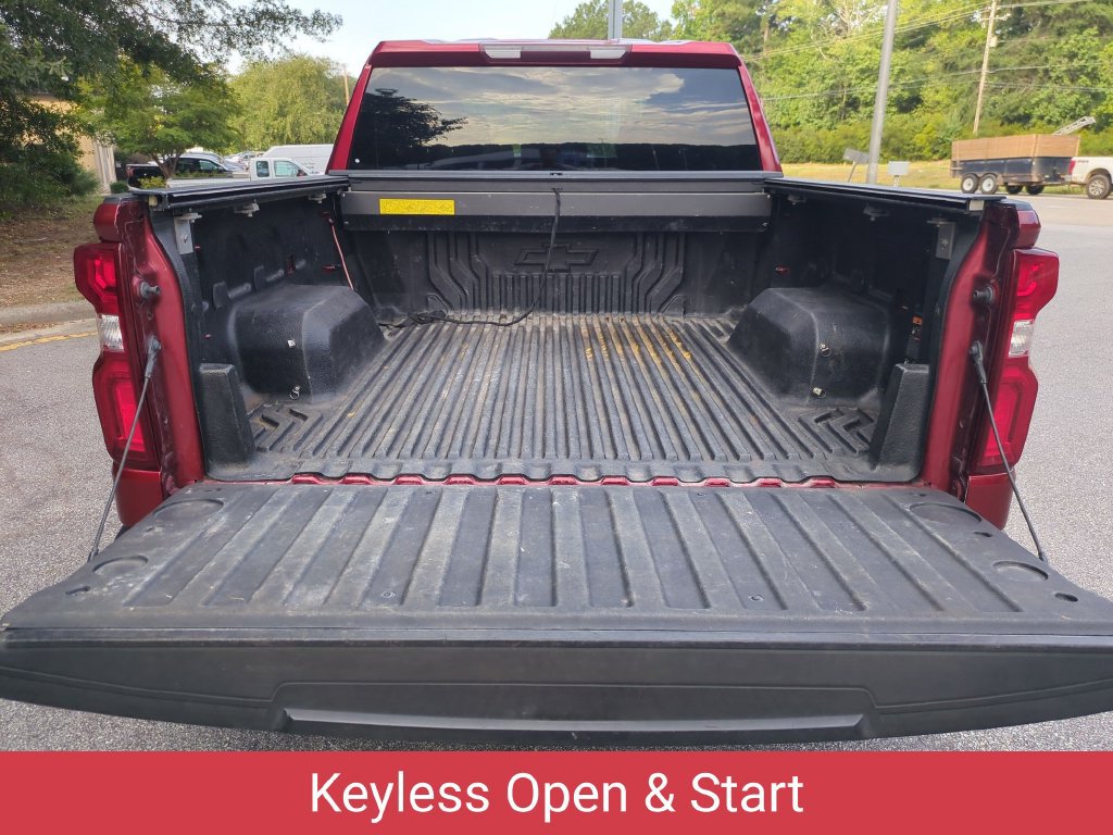 Certified 2021 Chevrolet Silverado 1500 RST RWD image 33
