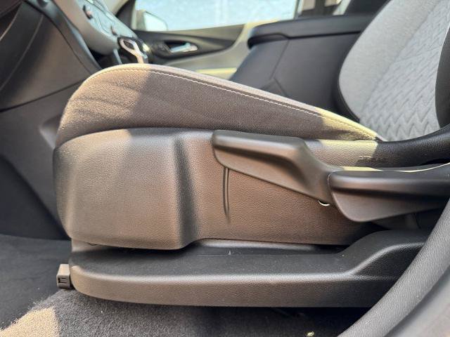 Used 2024 Chevrolet Equinox LS w/ Driver Confidence II Package FWD image 18