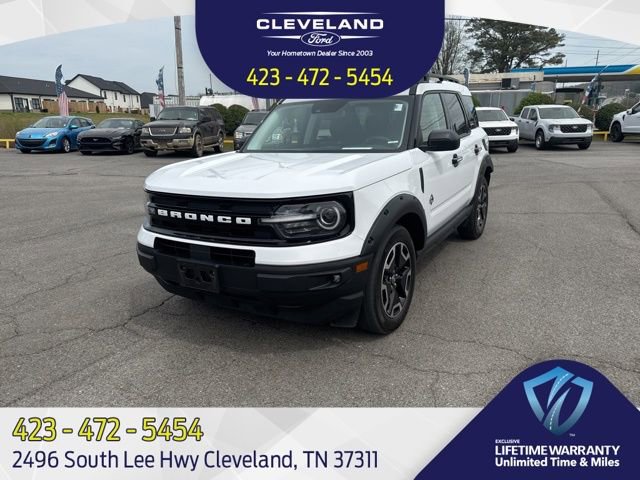 Used 2023 Ford Bronco Sport Outer Banks w/ Tech Package image 1