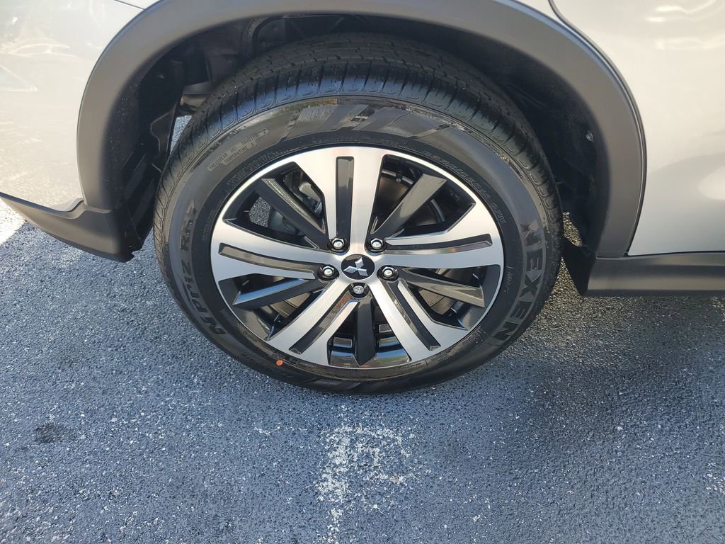 New 2026 Mitsubishi Outlander Sport ES image 7