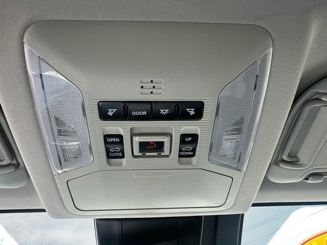 Used 2020 Toyota RAV4 XLE w/ Convenience Package AWD/4WD image 43