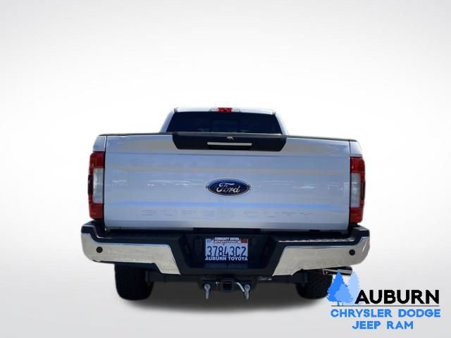 Used 2017 Ford F250 Lariat w/ Lariat Ultimate Package AWD/4WD image 6