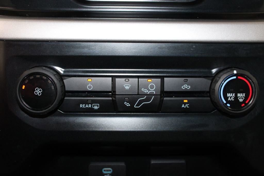 Used 2023 Ford F150 XLT image 47