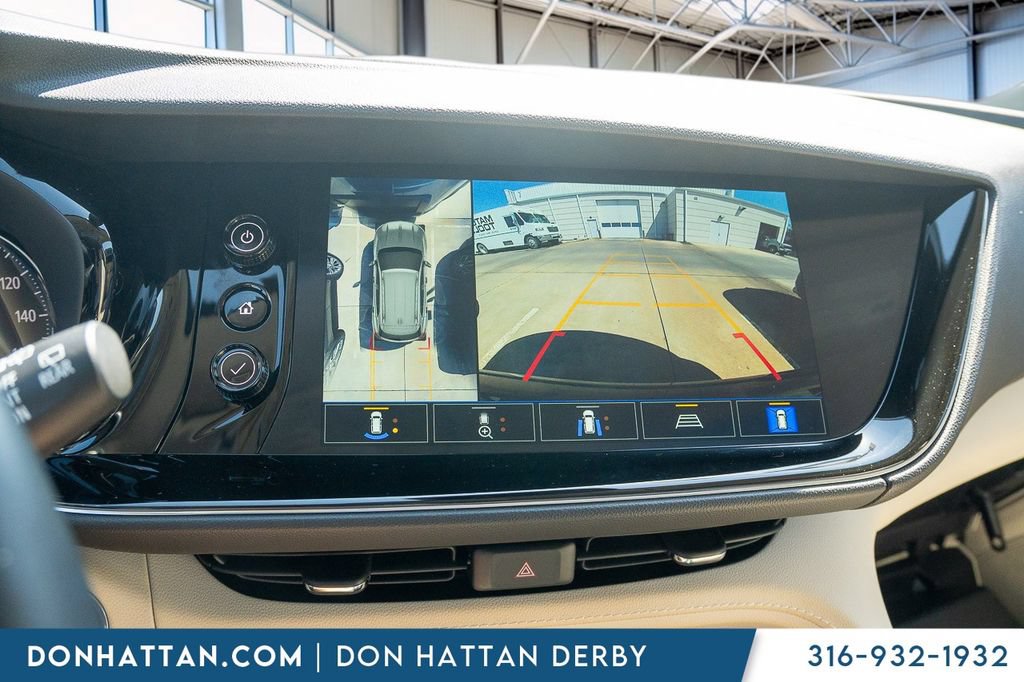 Used 2022 Buick Envision Avenir w/ Premium Seat Package FWD image 10