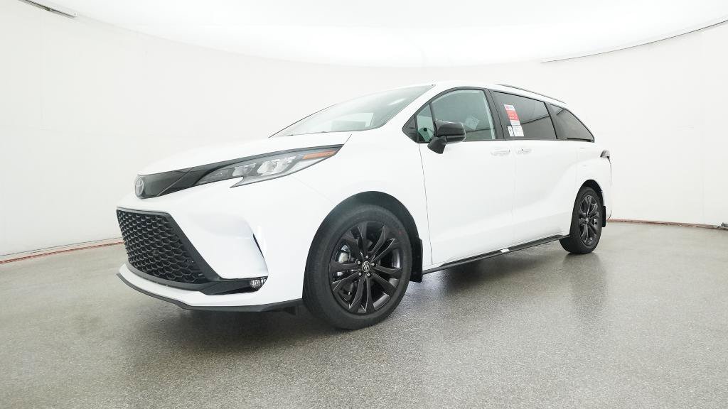 New 2025 Toyota Sienna XSE FWD image 20