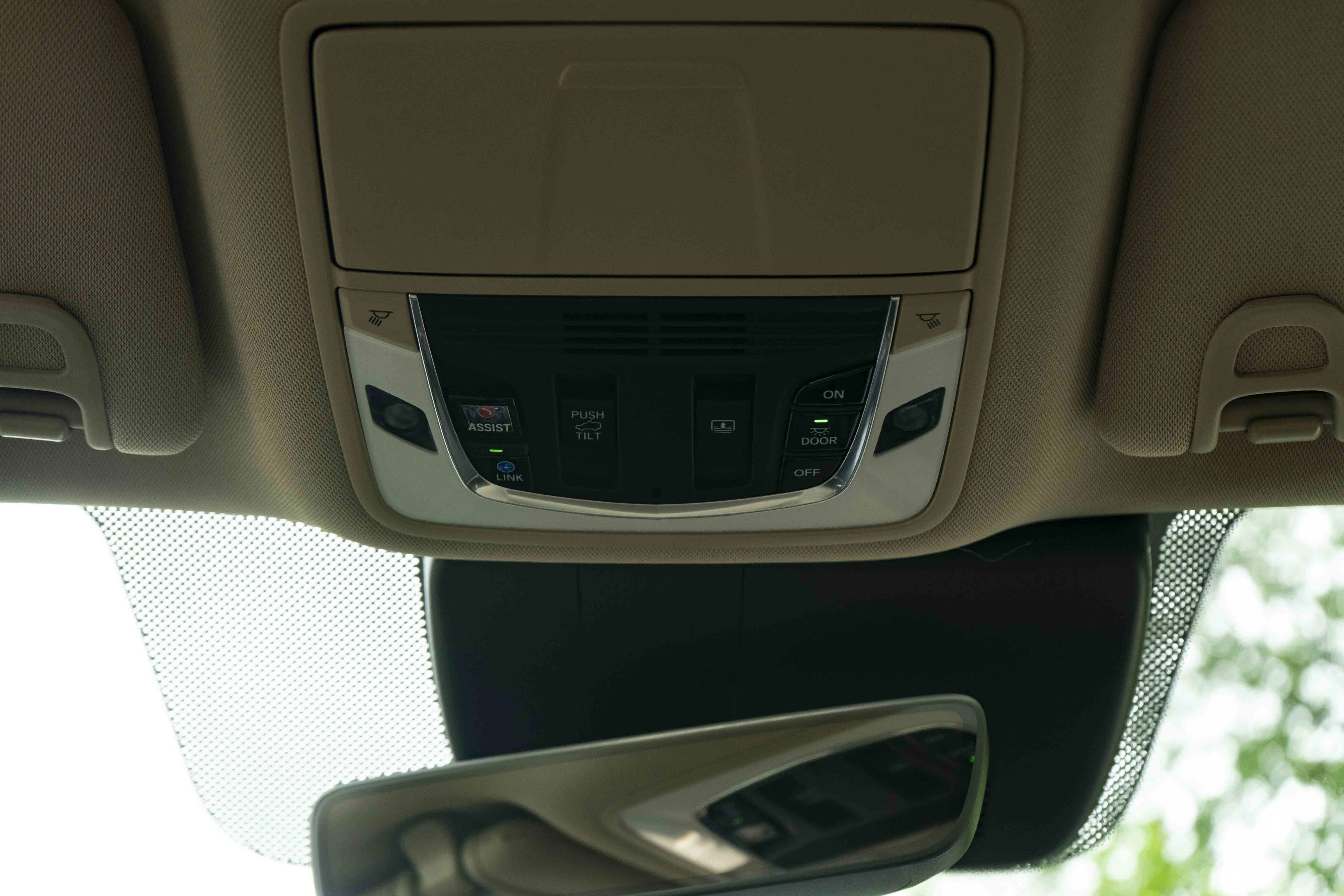 Used 2020 Acura RDX FWD w/ Advance Package image 36