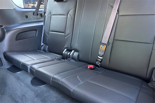 Used 2015 GMC Yukon XL SLT w/ Open Road Package image 16