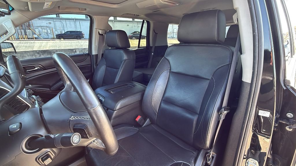 Used 2017 GMC Yukon SLT w/ Open Road Package AWD/4WD image 14