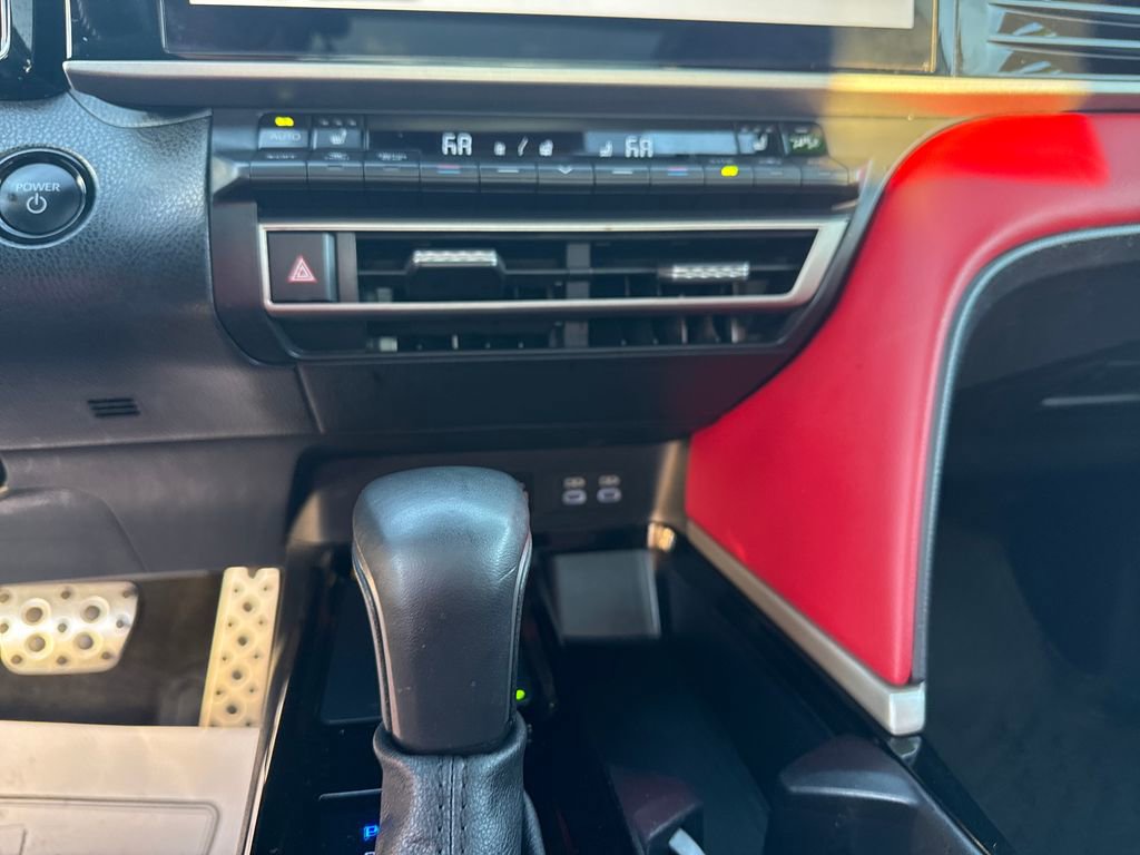 Used 2025 Toyota Camry XSE image 21