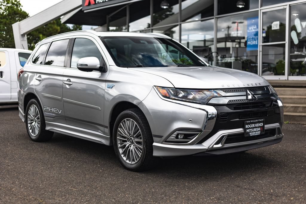 Used 2022 Mitsubishi Outlander GT AWD/4WD image 7