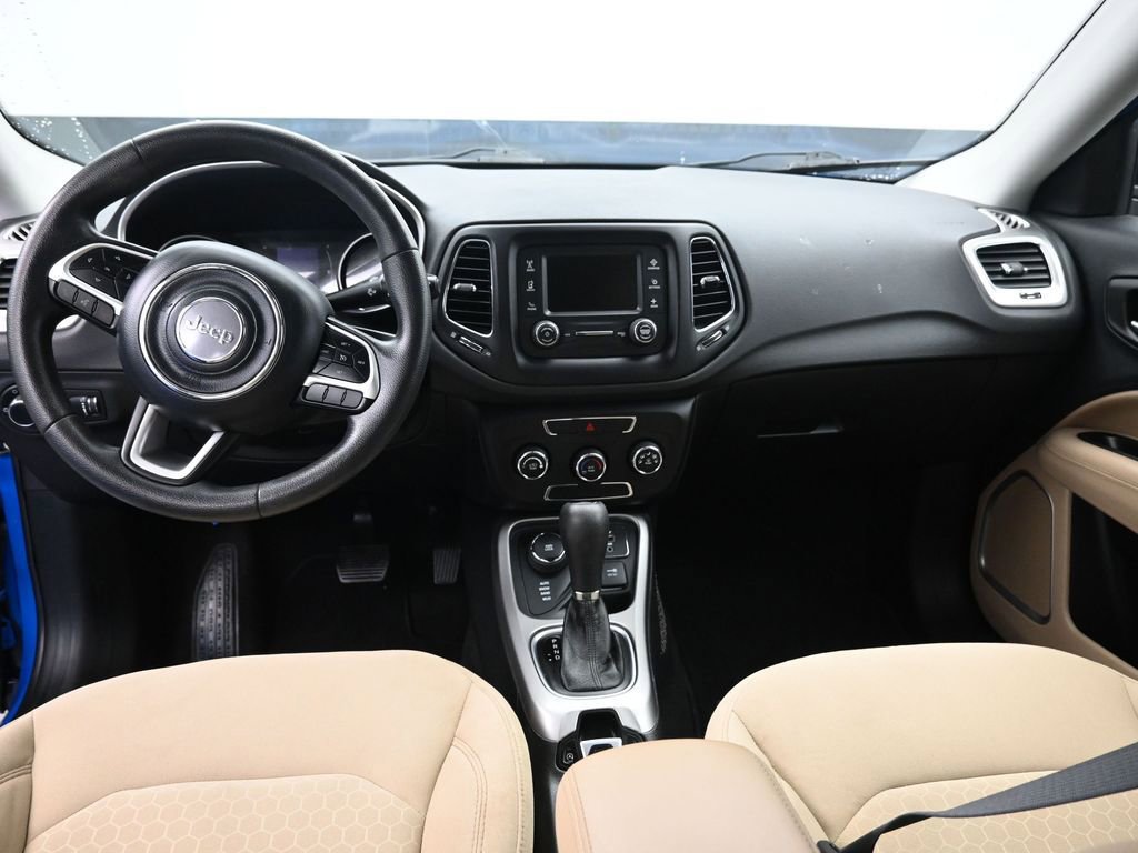 Used 2018 Jeep Compass Sport image 10