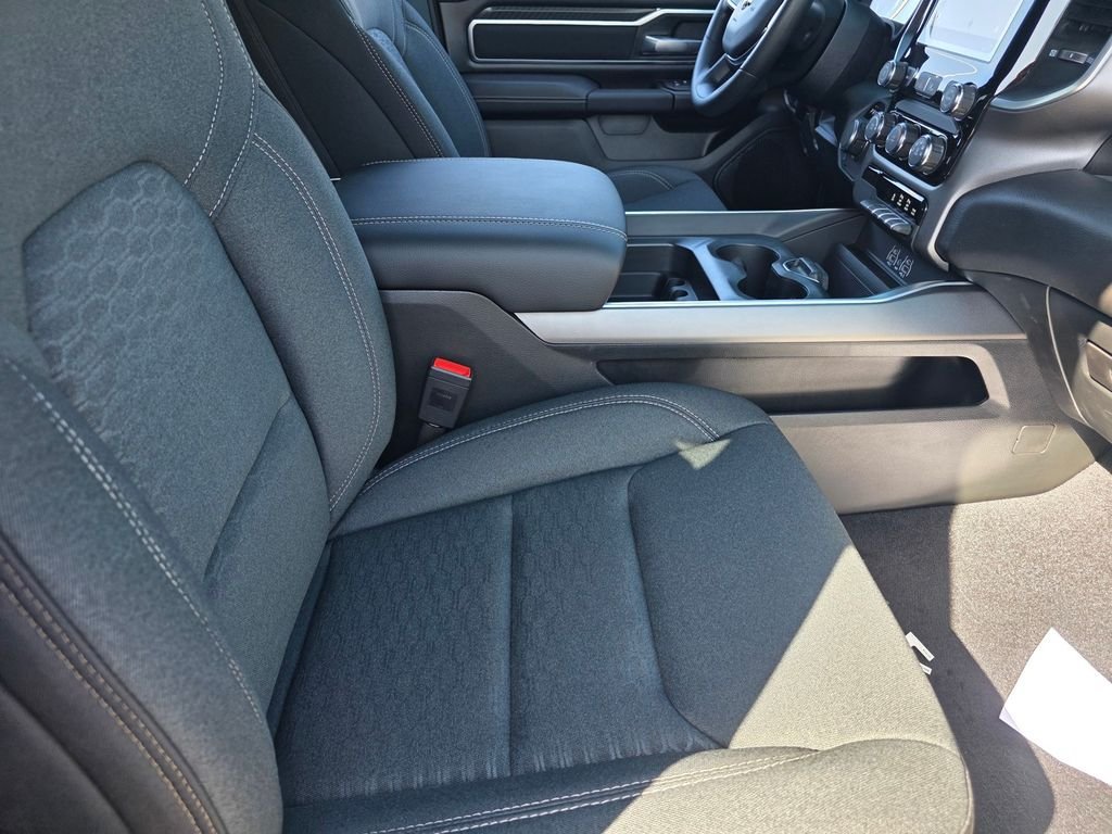 New 2026 RAM 1500 Big Horn w/ Sport Appearance Package AWD/4WD image 12