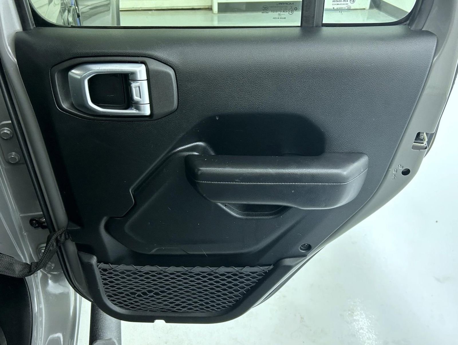 Used 2021 Jeep Gladiator Sport image 17