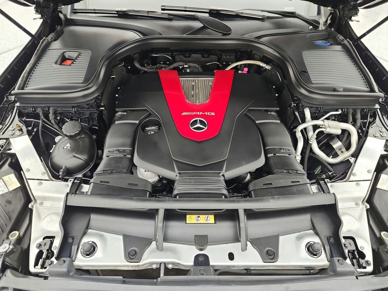 Used 2021 Mercedes-Benz GLC 43 AMG 4MATIC image 17