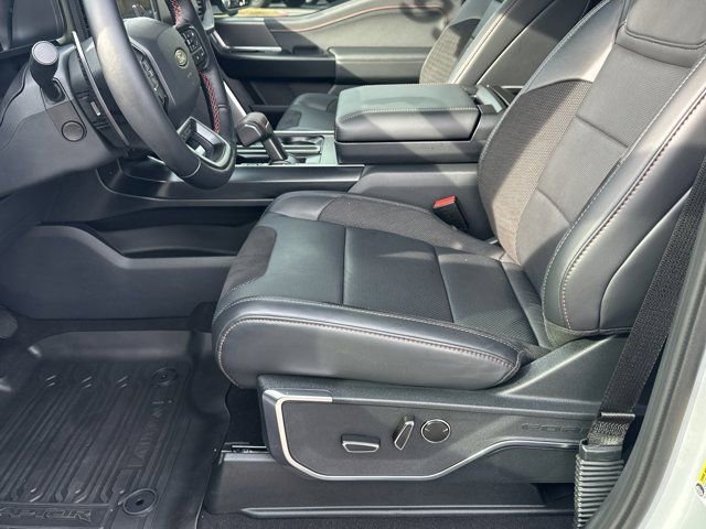 Used 2025 Ford F150 Raptor image 10
