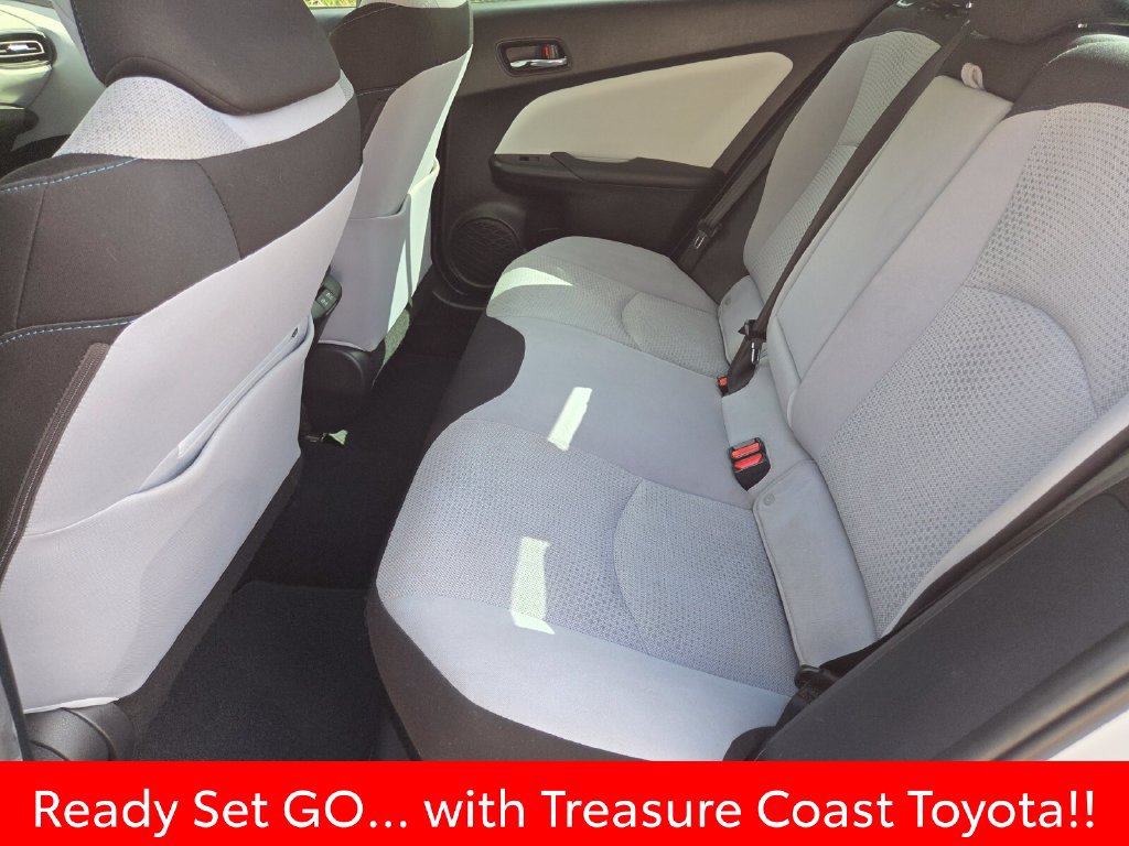 Used 2021 Toyota Prius LE FWD image 23