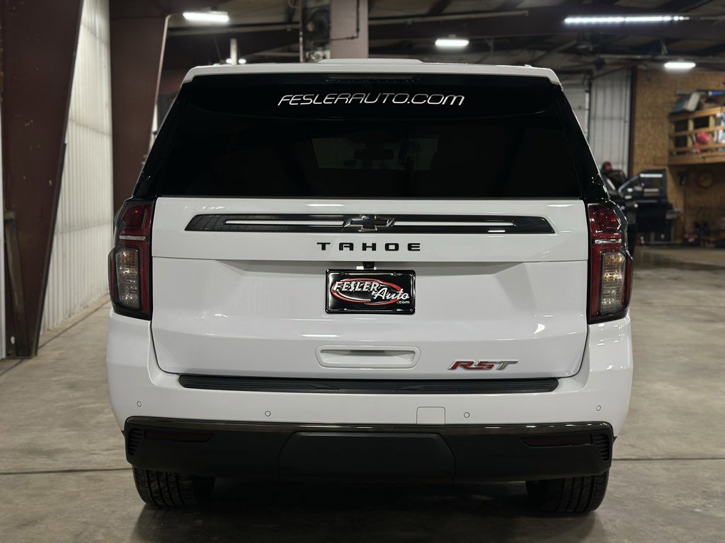 Used 2022 Chevrolet Tahoe RST w/ Luxury Package image 2