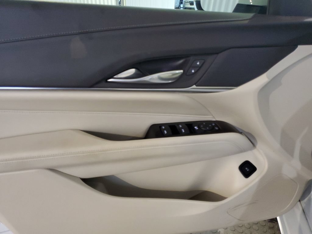 Used 2024 Cadillac CT4 Luxury RWD image 20