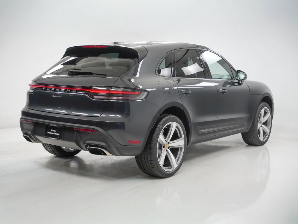 Certified 2026 Porsche Macan AWD/4WD image 10