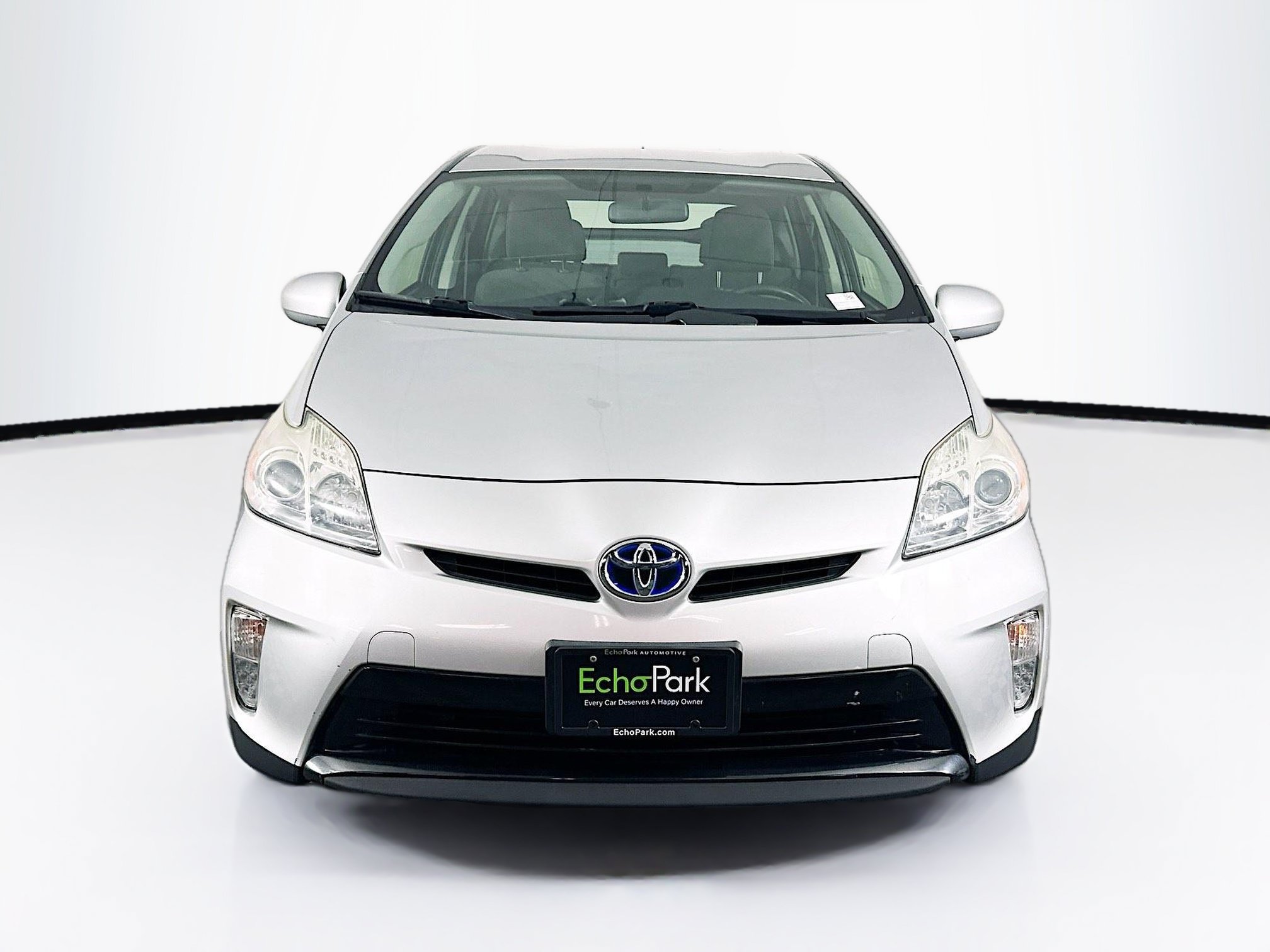 Used 2013 Toyota Prius Two FWD image 2