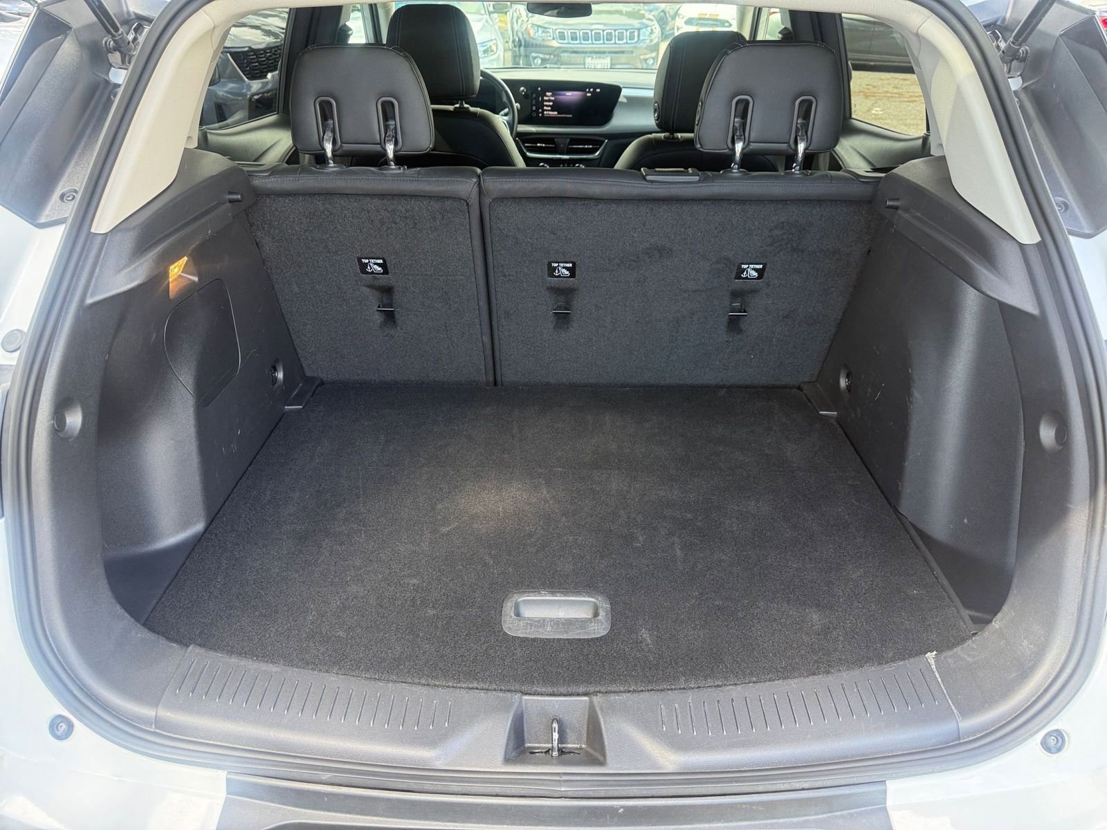 Used 2025 Buick Encore GX Preferred image 28
