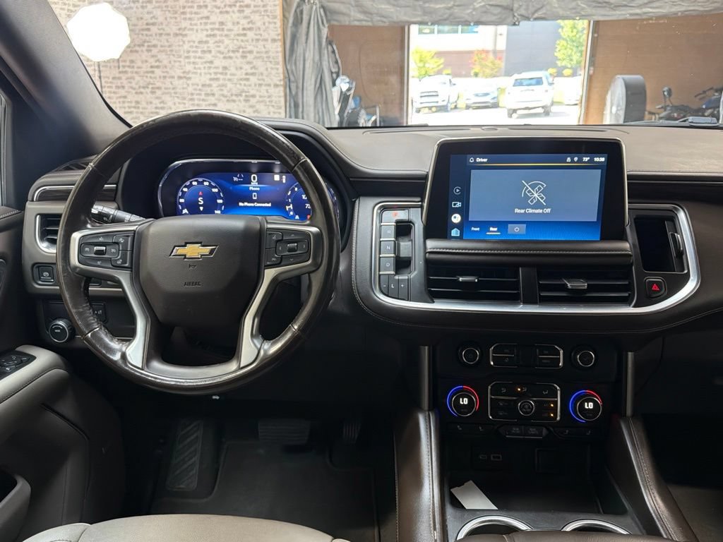 Used 2022 Chevrolet Tahoe LT w/ Luxury Package RWD image 15