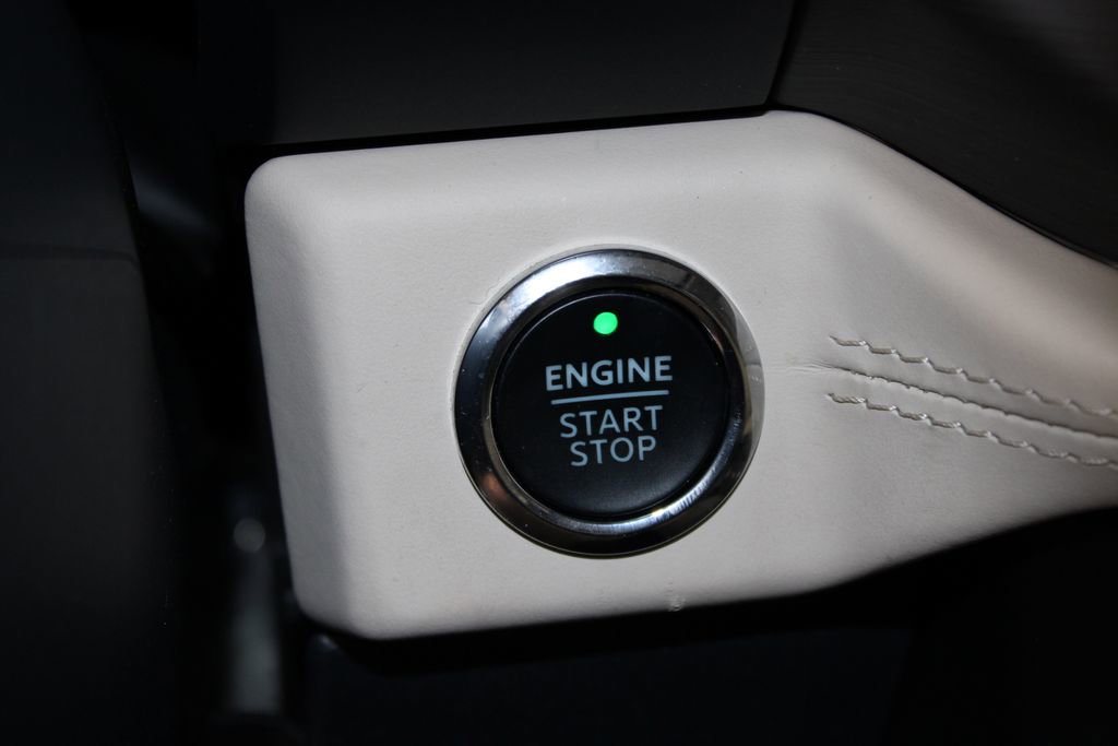 Used 2023 Ford Expedition Platinum AWD/4WD image 46