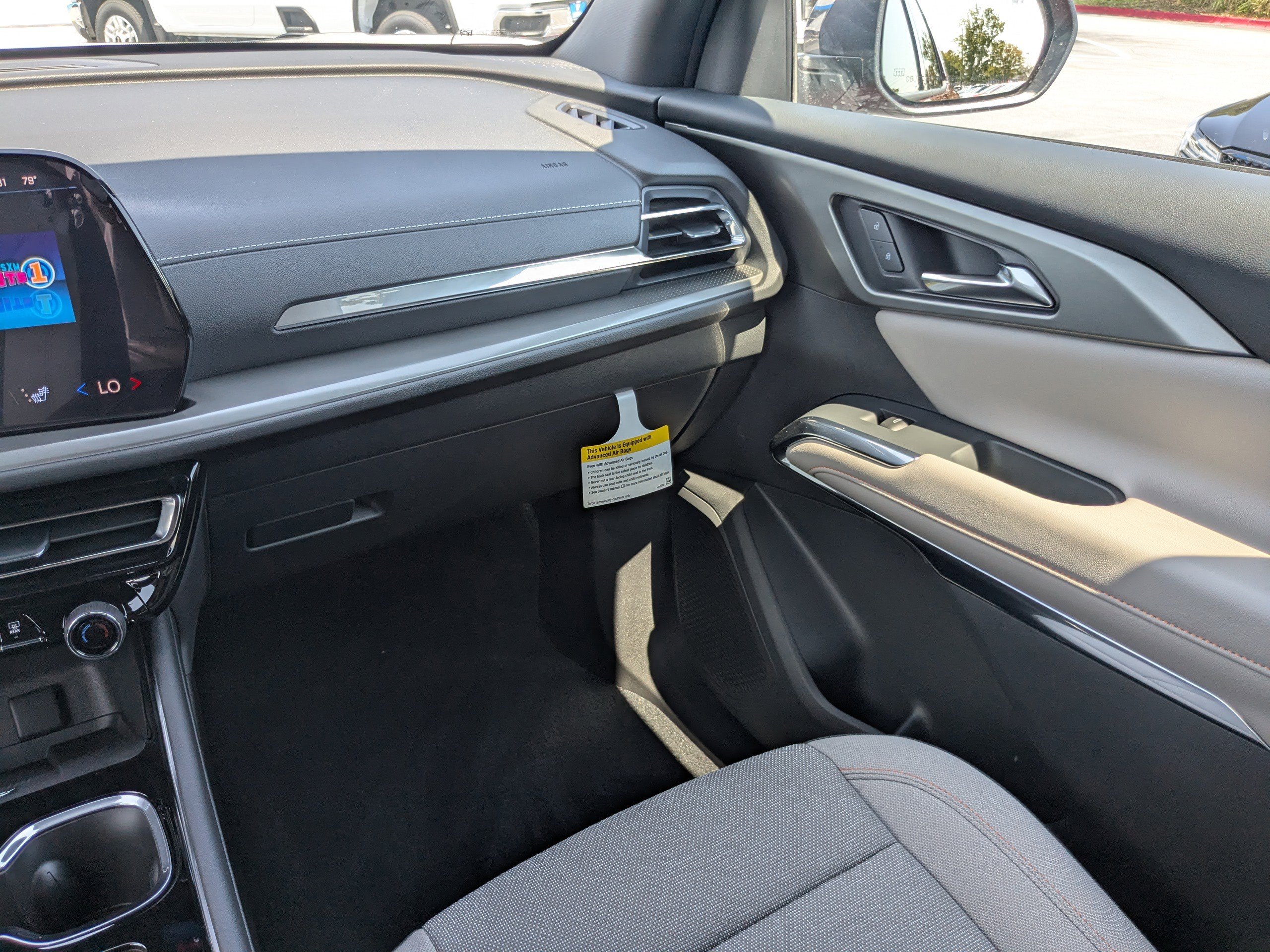 New 2026 Chevrolet Traverse LT image 12