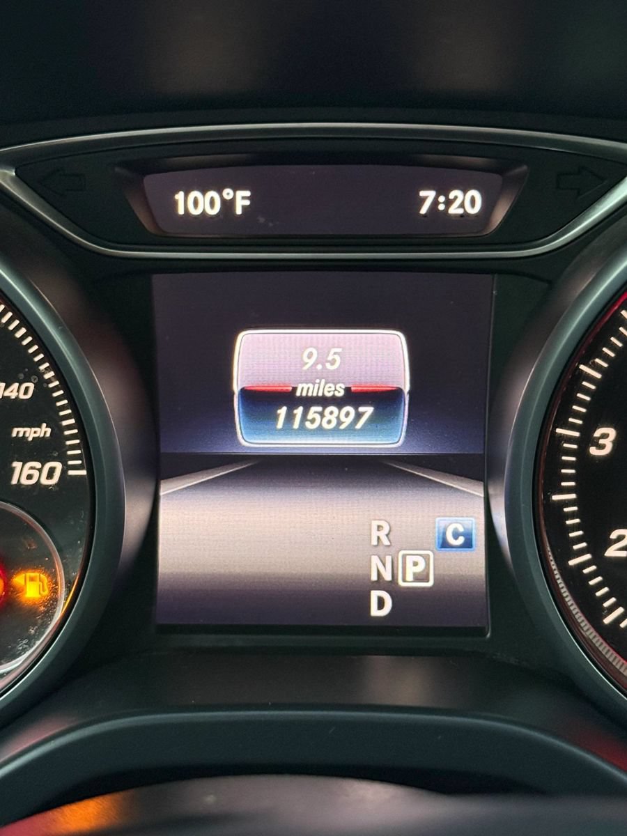 Used 2018 Mercedes-Benz GLA 250 4MATIC image 11