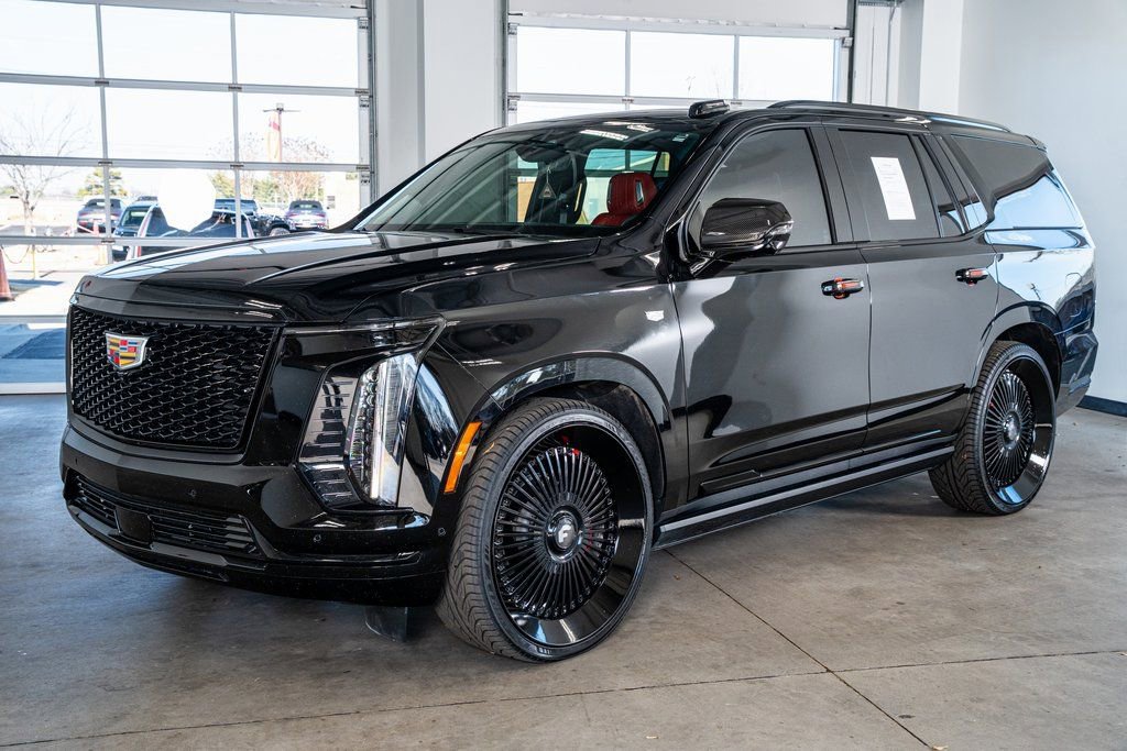 Used 2025 Cadillac Escalade Sport Platinum w/ LPO, Floor Liner Package image 11