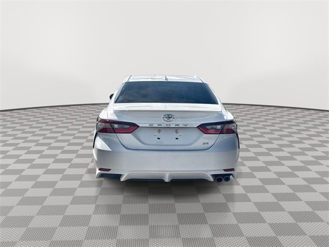 Used 2023 Toyota Camry SE image 7