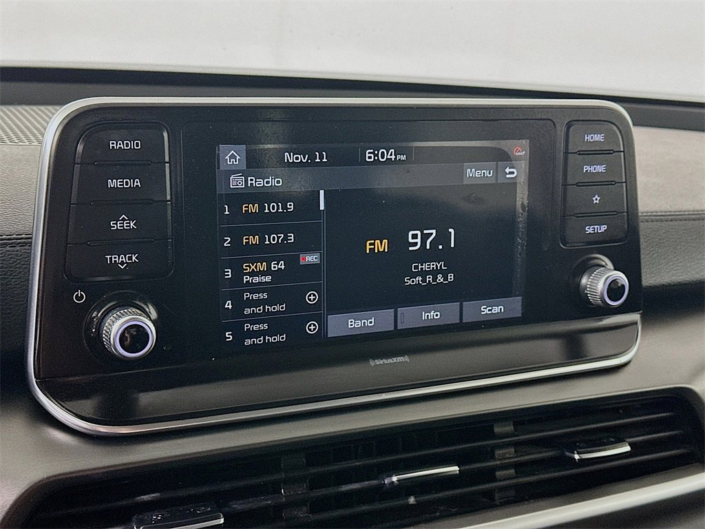 Used 2020 Kia Telluride LX image 17