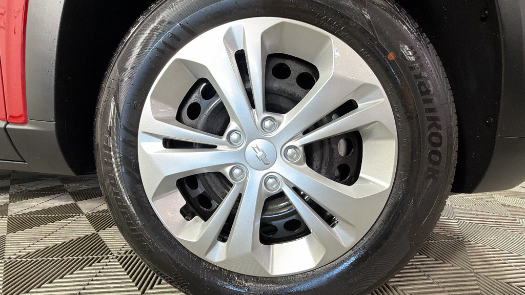 Certified 2026 Chevrolet Trax LS FWD image 36