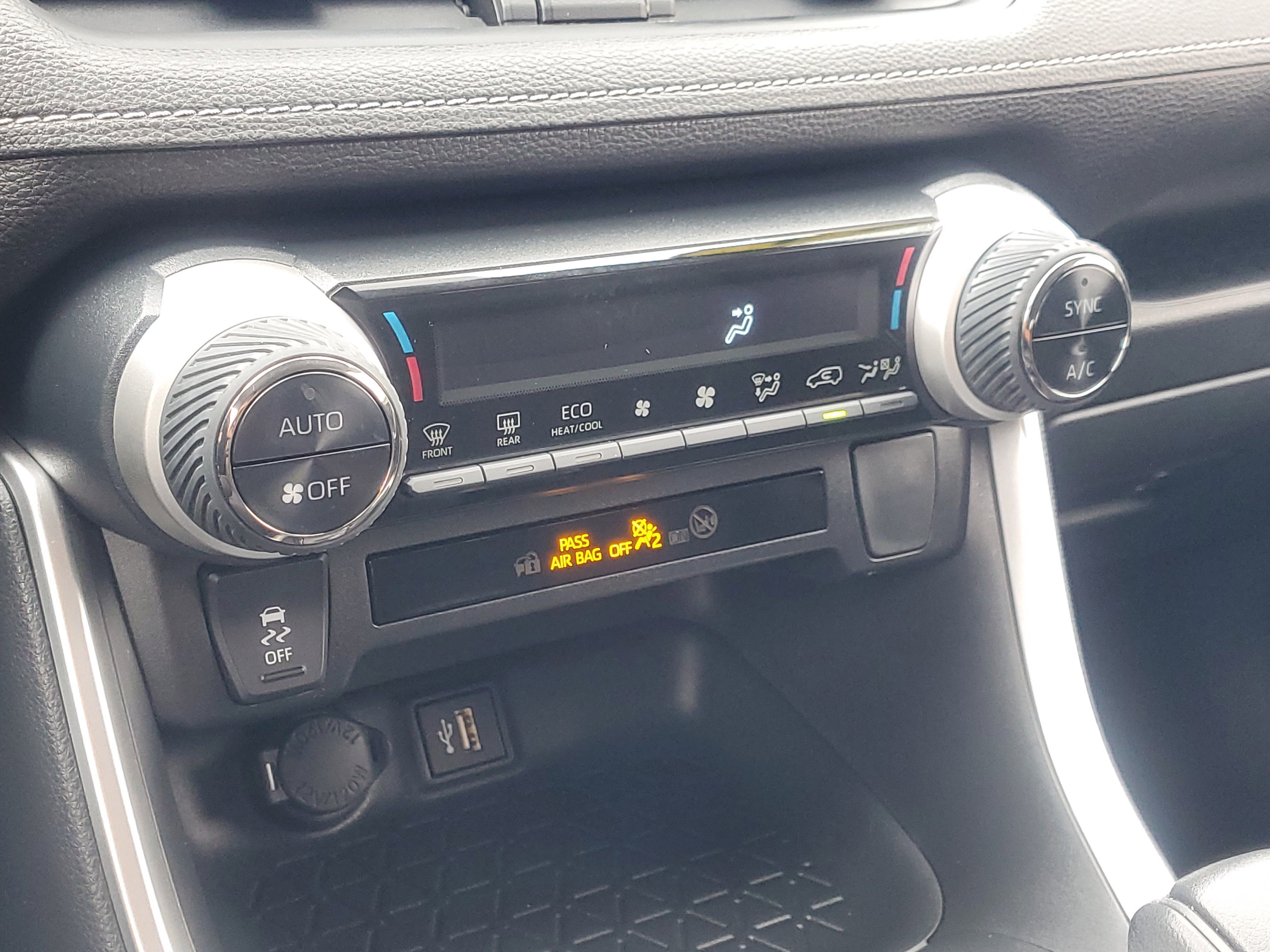 Certified 2024 Toyota RAV4 LE image 27