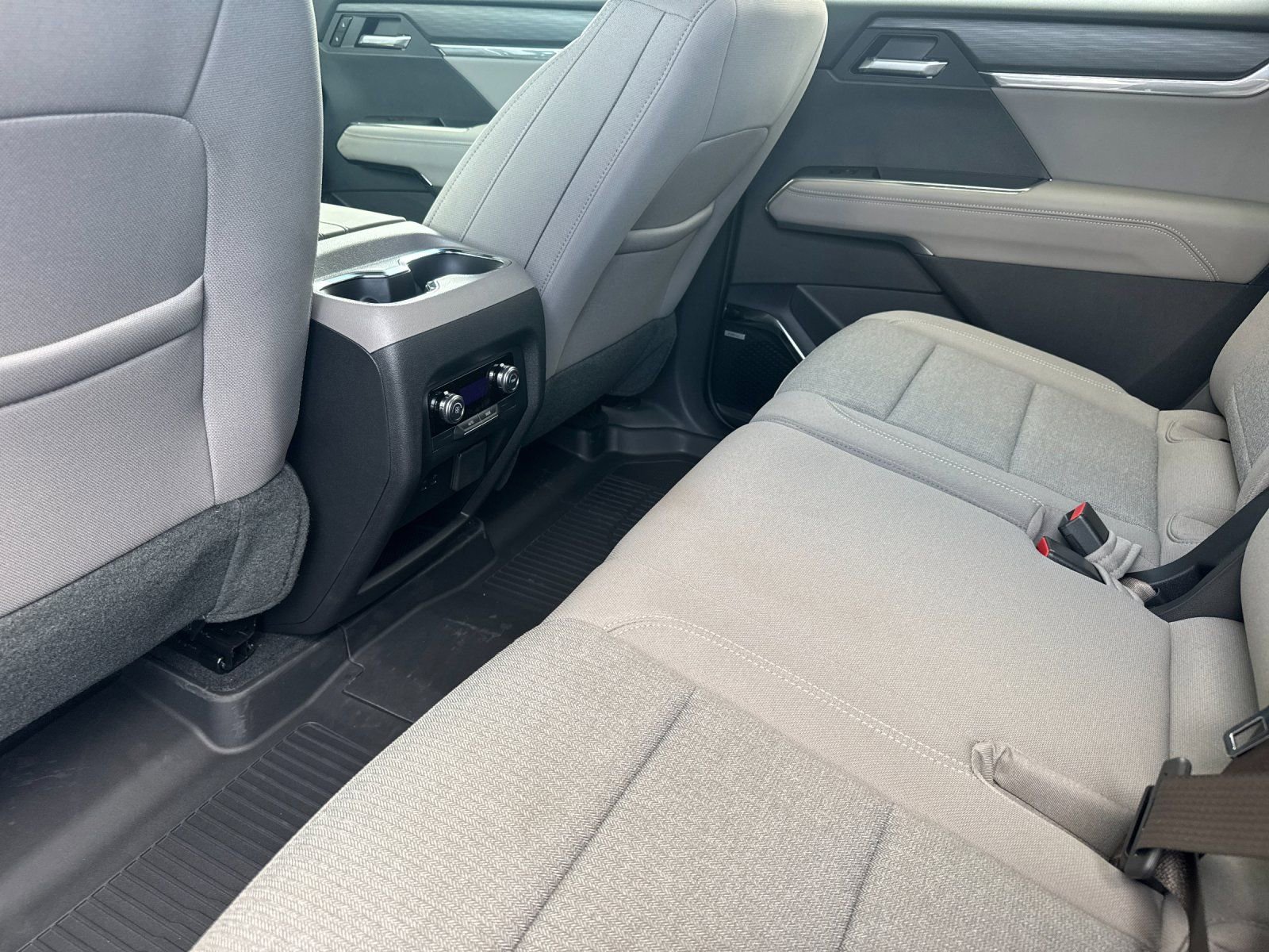New 2026 GMC Acadia Elevation w/ LPO, Floor Liner Package image 12