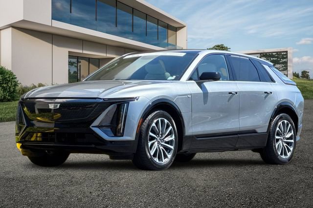 Certified 2024 Cadillac Lyriq Sport AWD/4WD image 8