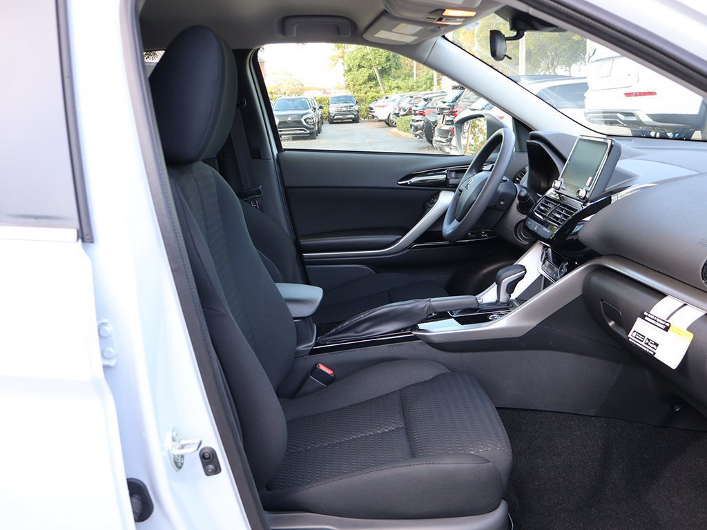 New 2026 Mitsubishi Eclipse Cross LE AWD/4WD image 27