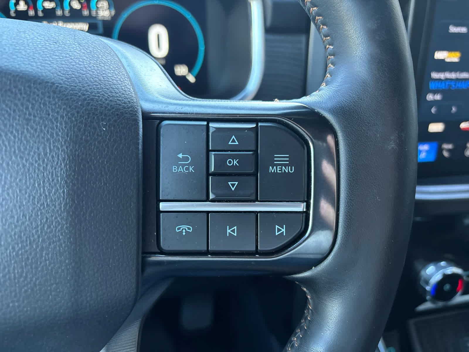 Used 2023 Ford F150 Platinum w/ Equipment Group 701A High image 18