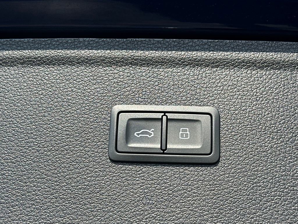 Used 2022 Audi Q5 2.0T Premium Plus image 35