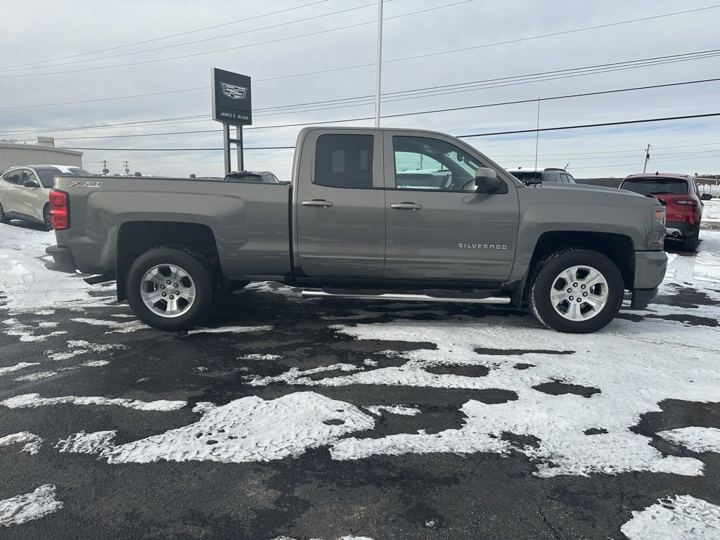 Used 2017 Chevrolet Silverado 1500 LT w/ All Star Edition image 7