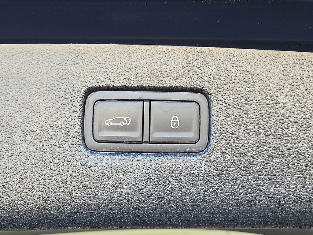 Used 2024 Genesis GV80 2.5T image 14