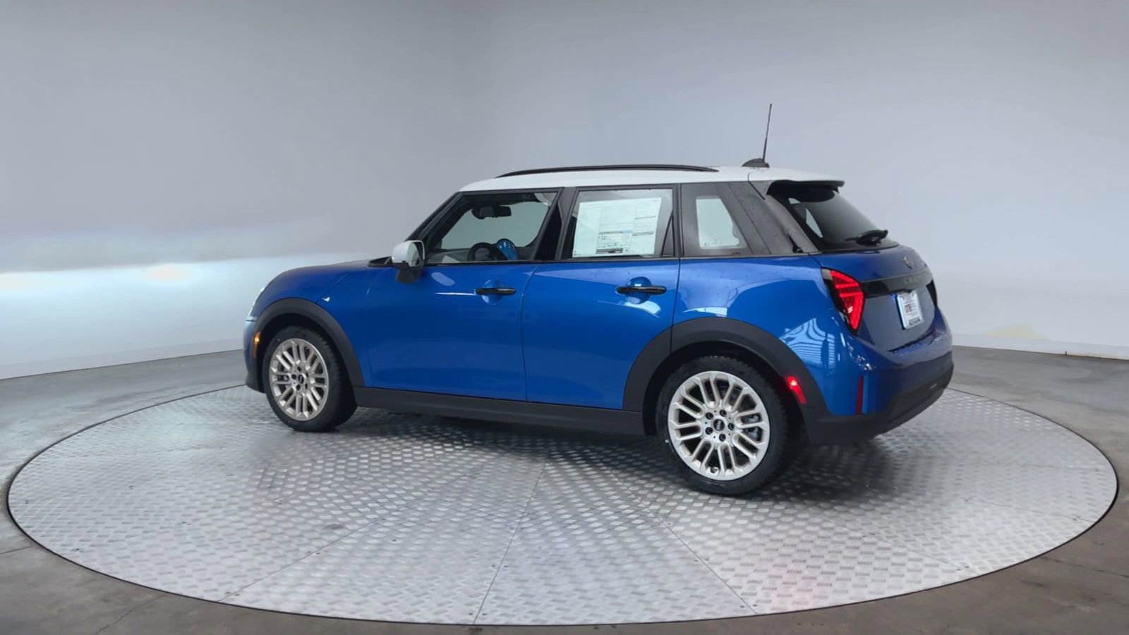 New 2026 MINI Cooper 4-Door Hardtop image 6