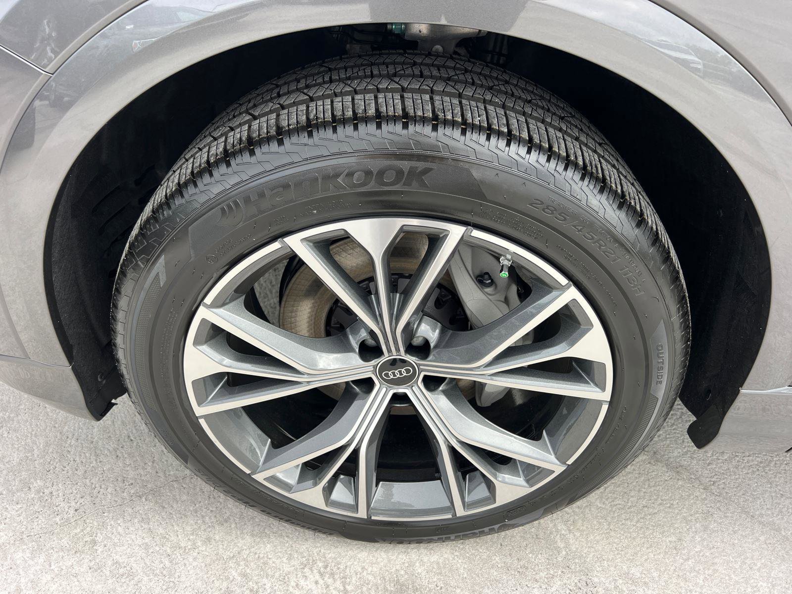 New 2026 Audi Q8 Premium image 11