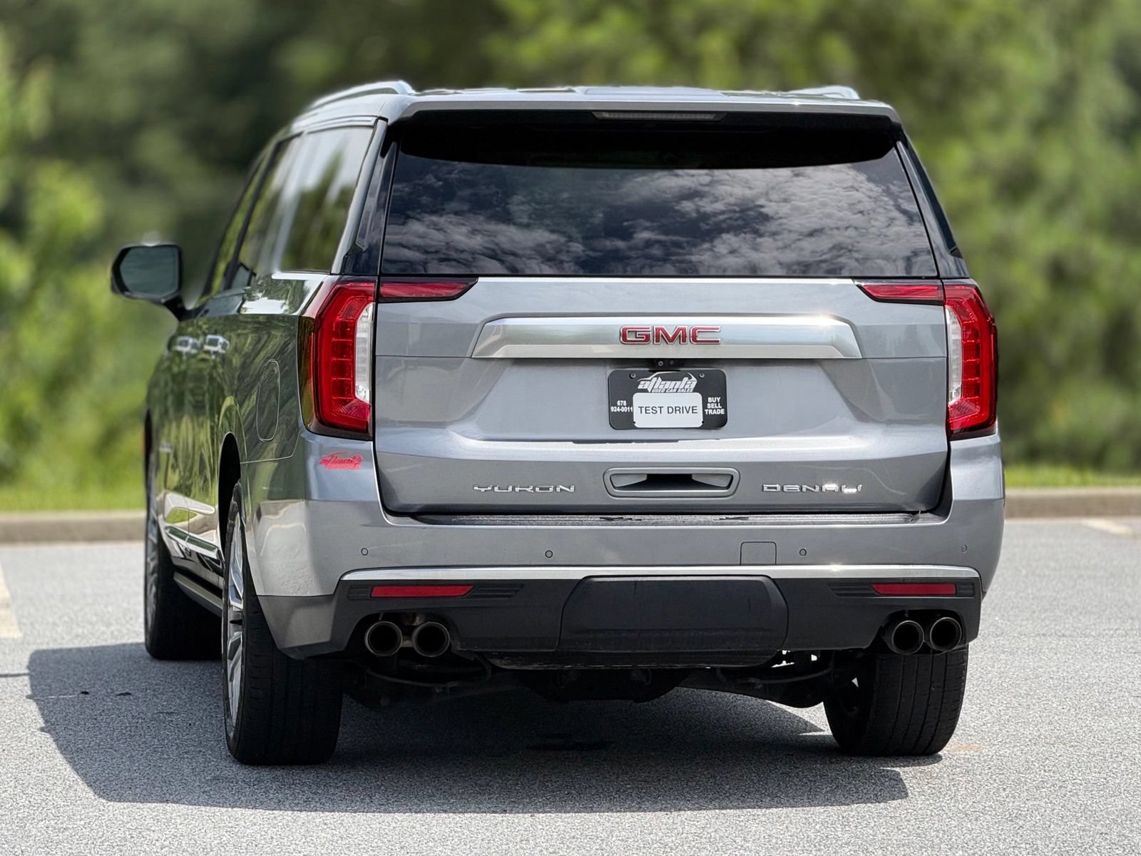 Used 2021 GMC Yukon XL Denali w/ Denali Ultimate Package AWD/4WD image 5